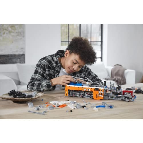 LEGO 42128 Technic Heavy-Duty Tow Truck with Crane Toy for Boys & Girls with mechanical Functions, Model Building Set, Engineering for Kids Series