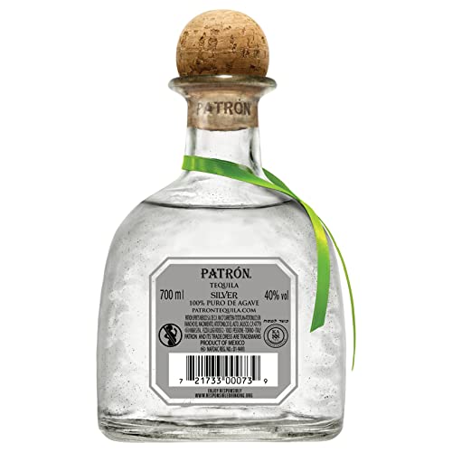 PATRÓN Silver Premium Tequila and Cocktail Shaker with Gift Box, Made from the Finest 100% Weber Blue Agave, Handcrafted in Small Batches in Mexico, 40% ABV, 70cl / 700ml