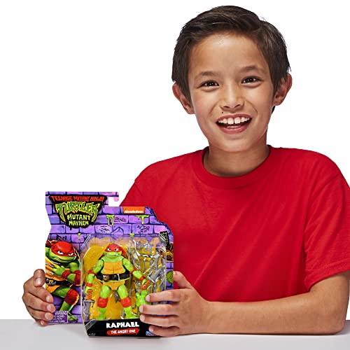 Teenage Mutant Ninja Turtles: Mutant Mayhem 4.65-Inch Raphael Basic Action Figure. Ideal present for boys 4 to 7 years and TMNT fans!