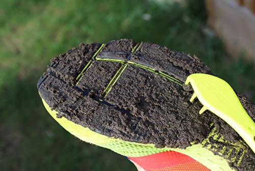 Bootclaw - the pocket mud scraper. Ideal for football and rugby boots, running shoes, golf shoes and walking boots. (neon) - Gift Guide