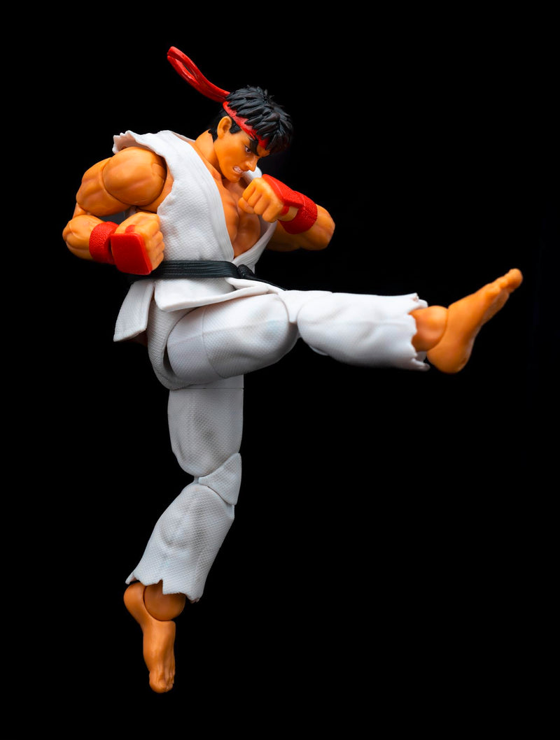 Jada - Street Fighter II Ryu, Articulated Figure 15 cm, with Interchangeable Hands and Head, Accessories and 20 Articulated Points (253252025), White