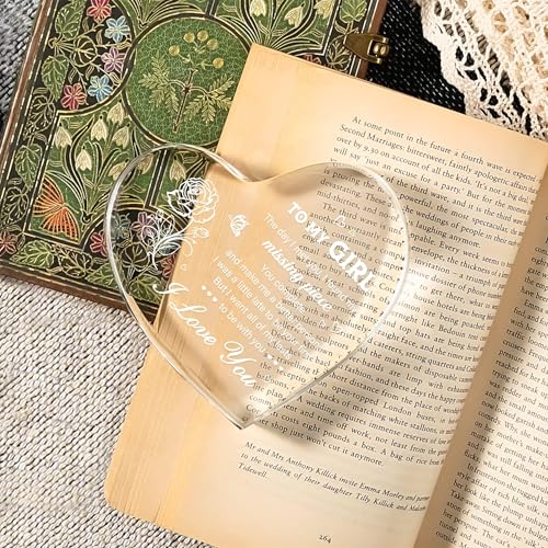 Girlfriend Gifts, Girlfriend Birthday Gifts, Christmas Valentines Gifts for Her, Anniversary Birthday Gifts for Girlfriend Fiancee GF - Heart Shaped Acrylic Plaque Keepsake Love Gifts for Her - Gift Guide