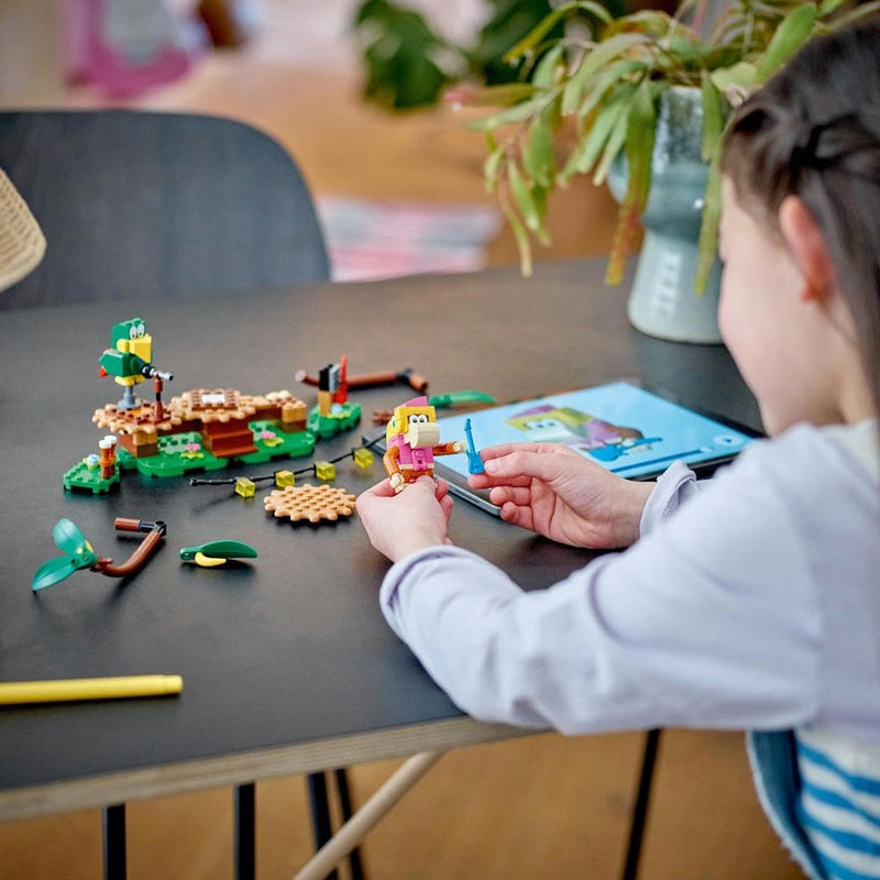 LEGO Super Mario Dixie Kong's Jungle Jam Expansion Set with Dixie Kong and Squawks the Parrot Figures, Buildable Toy to Combine with Starter Course 71421