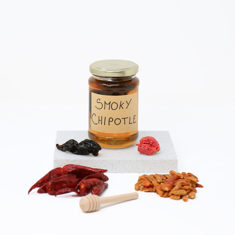 Hot Honey Making Kit by OurHands - Make 6 different recipes of your own chilli honey from 9 natural ingredients including 5 types of chillies - Gift Guide