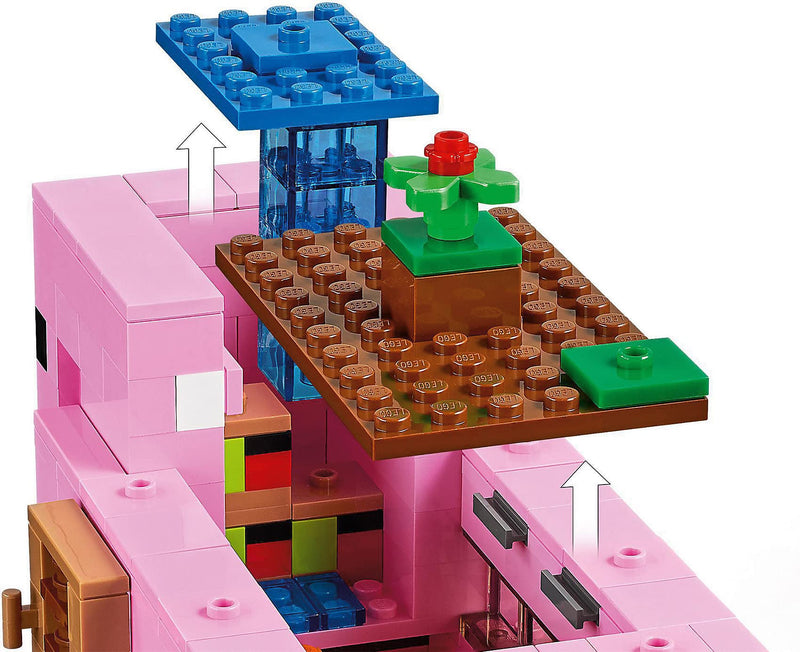 LEGO 21170 Minecraft The Pig House, with Alex, Creeper and 2 Pig Figures, Animal Building Toy, Birthday Gift Idea for Kids, Boys & Girls Aged 8 Plus Years Old