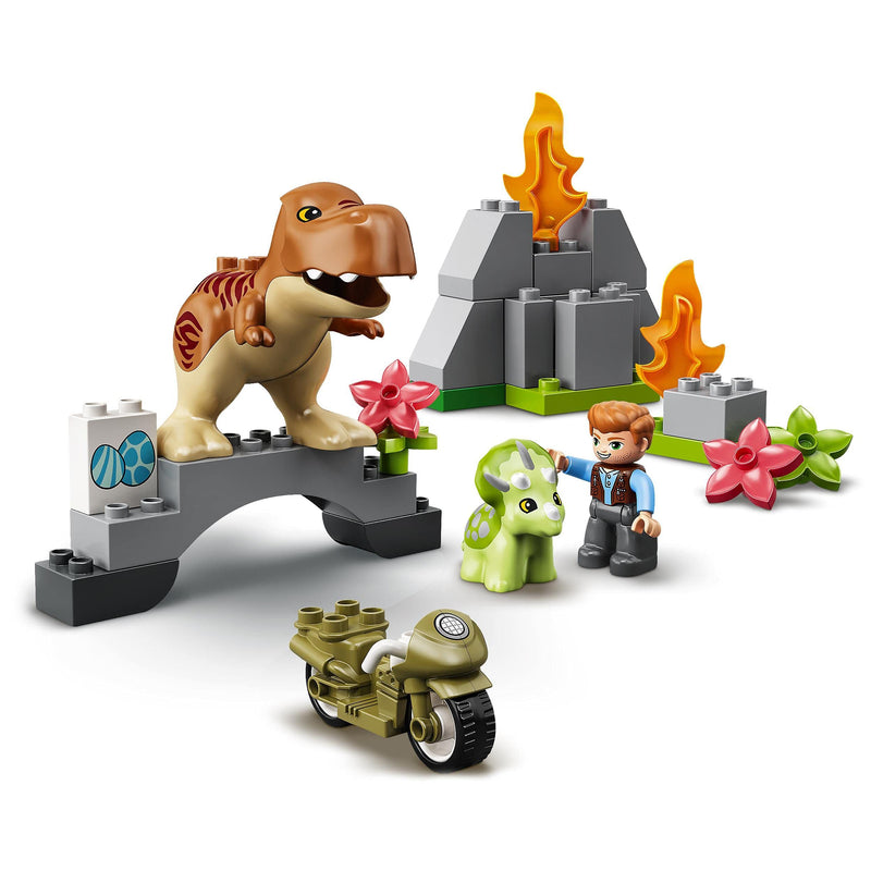 LEGO 10939 DUPLO Jurassic World T. rex and Triceratops Dinosaur Breakout