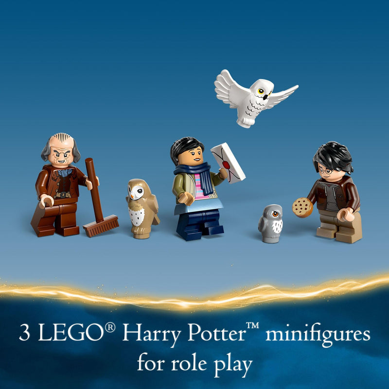 LEGO Harry Potter Hogwarts Castle Owlery Toy, Wizarding World Fantasy Toy for Girls and Boys, Harry Potter Castle Playset with 3 Characters, Birthday Gift Idea for Kids Ages 8 and Up, 76430