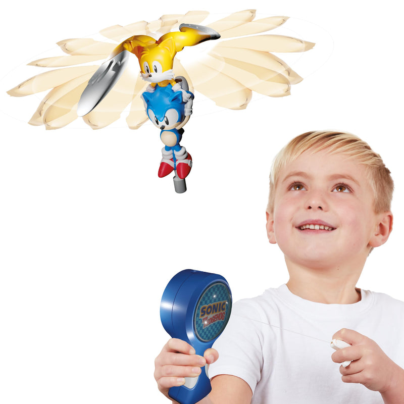 Flying Heroes 07981 Sonic The hedgehog Flash Pull The Cord to Watch Them Fly Action Toy Ideal Present for Boys Aged 4-7 Years Tails. No Batteries Required