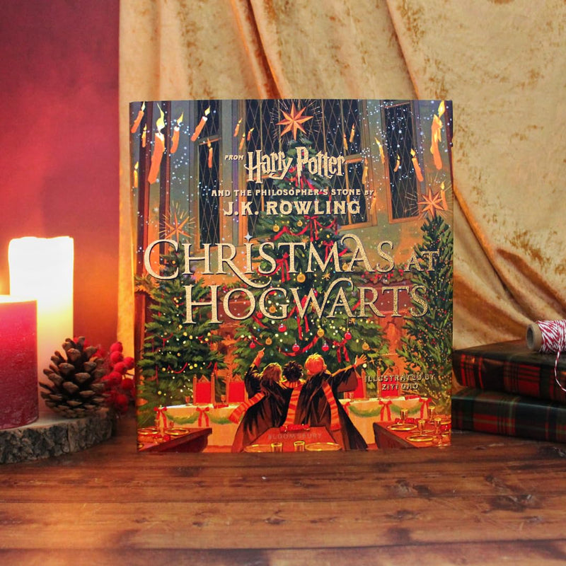 Christmas at Hogwarts: A joyfully illustrated gift book featuring text from ‘Harry Potter and the Philosopher’s Stone’