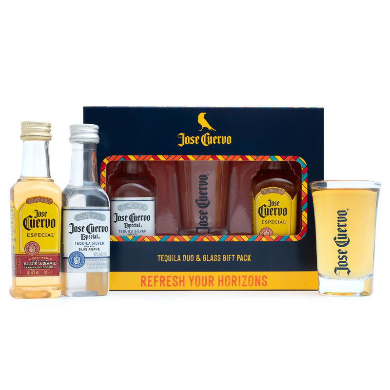 Tequila Gift Set - Jose Cuervo Tequila Gifts, 2x 5cl Jose Cuervo Reposado 38%, Jose Cuervo Silver 40%, Miniature Alcohol Bottles, 1 Official Spirit Shot Glass - Mini Birthday Gifts for Men, Women