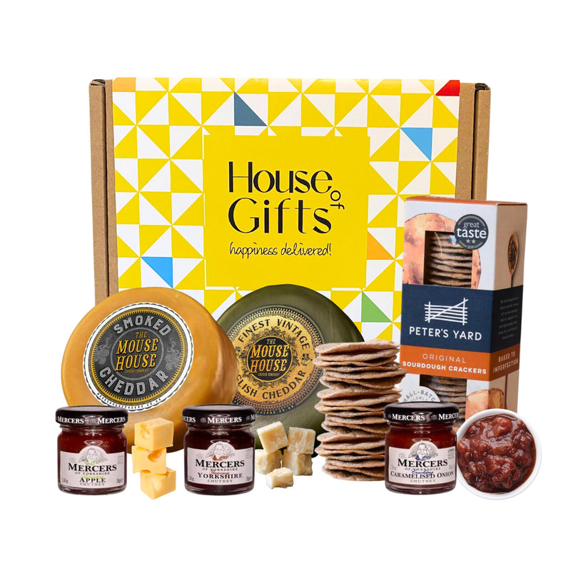 Cheese Hamper Gift Set Including Smoked Cheeder & English Chedder 200g Truckles With Sourdough Crackers & Chutney Varieties | Cheese Lovers Gift - Gift Guide