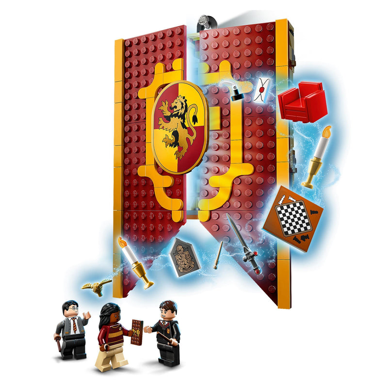 LEGO 76409 Harry Potter Gryffindor House Banner Set, Hogwarts Castle Common Room Toy or Wall Display, Fold Up Travel Toy, Collectible with 3 Minifigures