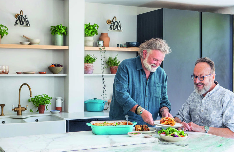 The Hairy Bikers: Our Family Favourites: Over 100 new recipes inspired by our journey together