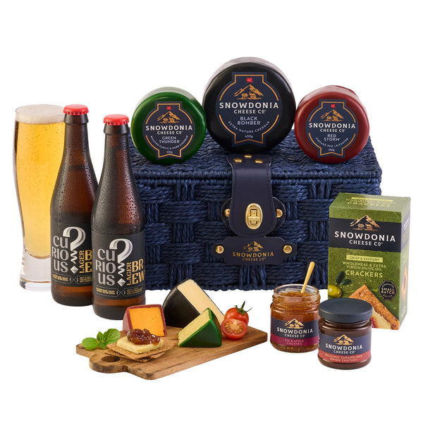 Snowdonia Cheese Company | Cheese & Beer Lover's Hamper | 3 Cheese Truckles, 2 Chutneys, Wholemeal Crackers & Beer