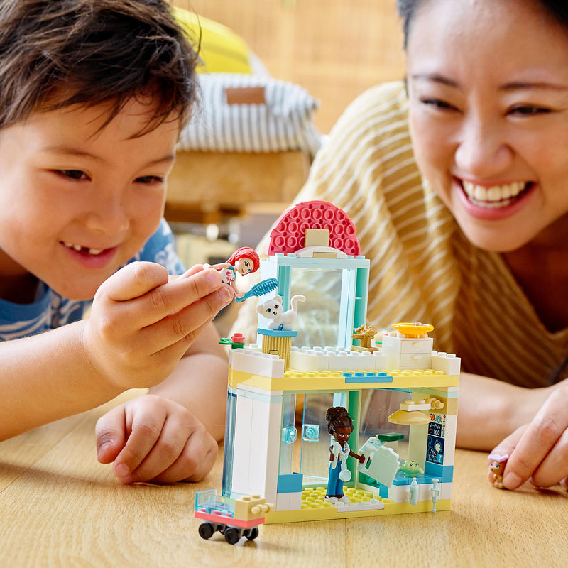 LEGO 41695 Friends Pet Clinic