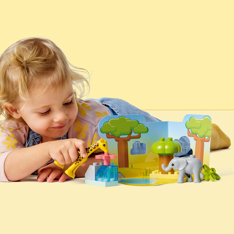 LEGO DUPLO Wild Animals of Africa, Animal Toys for Toddlers, Girls & Boys Aged 2 Plus Years old, Learning Toy with Baby Elephant & Giraffe Figures 10971