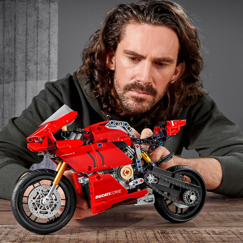 LEGO Technic Ducati Panigale V4 R 42107 Motorcycle Toy Building Kit (646 pieces), Build A Model Motorcycle, Featuring Gearbox and Suspension