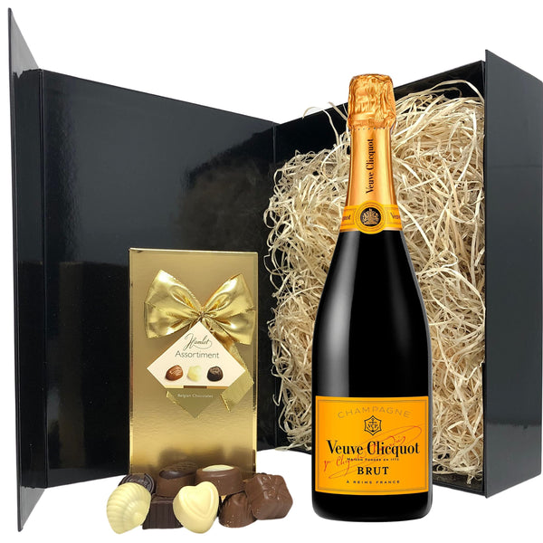 Veuve Clicquot Champagne Gift Set - Champagne and Chocolate Hamper