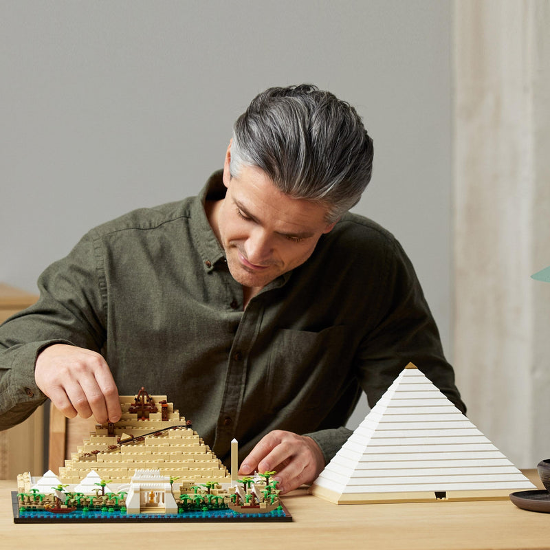 LEGO Architecture Great Pyramid of Giza Set, Home Decor Model Building Kit, Gift Idea for Adults, Men, Women, Mum, Dad, Creative Activity, Famous Landmarks Collection 21058