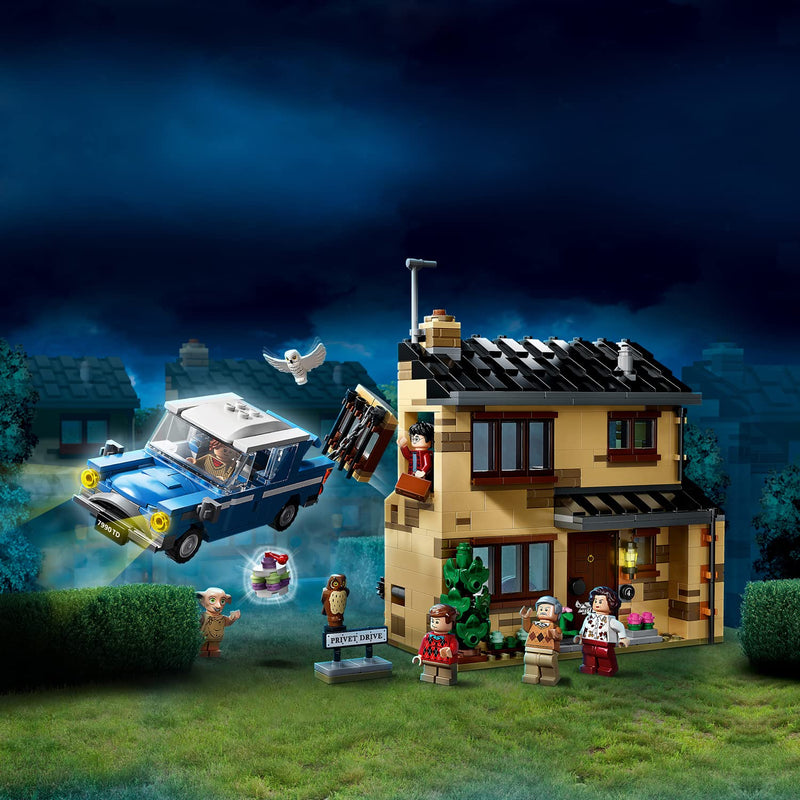 LEGO 75968 Harry Potter 4 Privet Drive House and Ford Anglia Car Toy, Wizarding World Gifts for Kids, Girls & Boys with Dobby Figure and Dursley Family