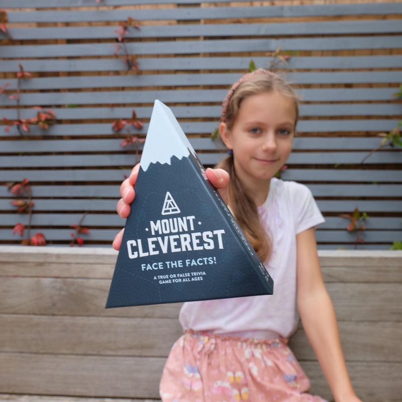 100 PICS MOUNT CLEVEREST - Original Edition, Stocking Filler & Birthday Gift, True or False Trivia Game for Adults & Kids, Fun Family Travel Game - Gift Guide
