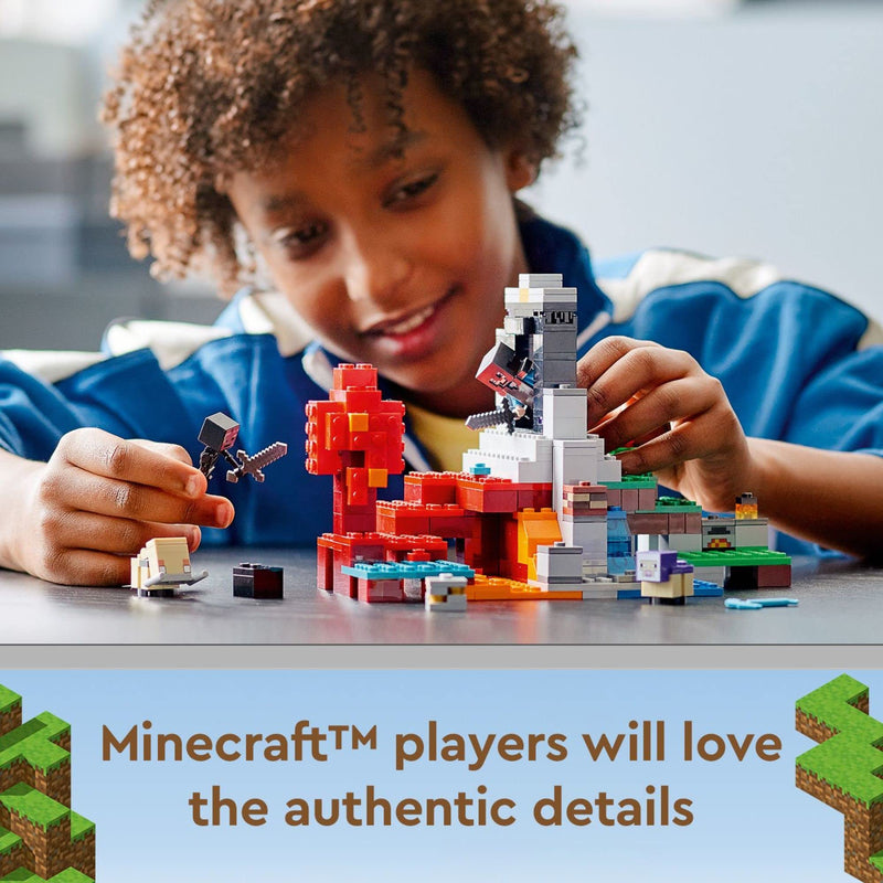 LEGO Minecraft The Ruined Portal 21172 Building Kit; Fun Minecraft Toy Kids Steve and a er Skeleton; New 2021 (316 Pcs), Multicolor