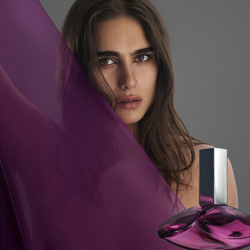 CALVIN KLEIN Euphoria - Eau De Parfum for Women - Chypre Fragrance With Notes Of Pomegranate, Black Orchid, Mahogany Wood - High Longevity - Spray 1oz