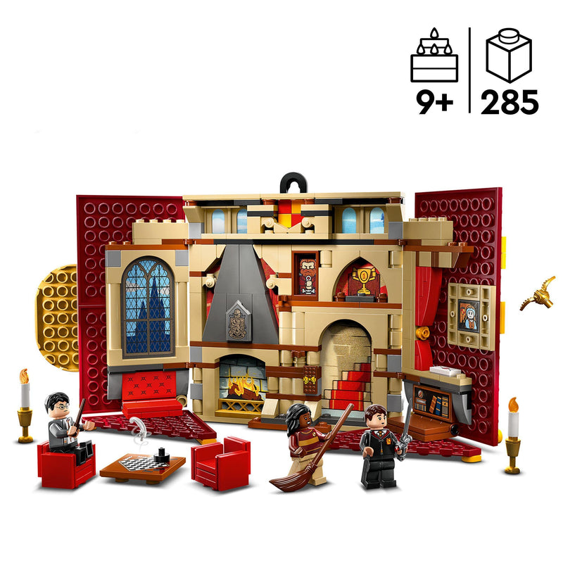 LEGO 76409 Harry Potter Gryffindor House Banner Set, Hogwarts Castle Common Room Toy or Wall Display, Fold Up Travel Toy, Collectible with 3 Minifigures