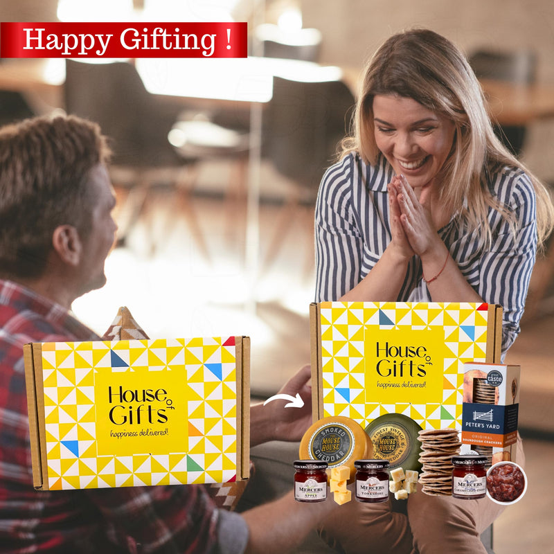 Cheese Hamper Gift Set Including Smoked Cheeder & English Chedder 200g Truckles With Sourdough Crackers & Chutney Varieties | Cheese Lovers Gift - Gift Guide
