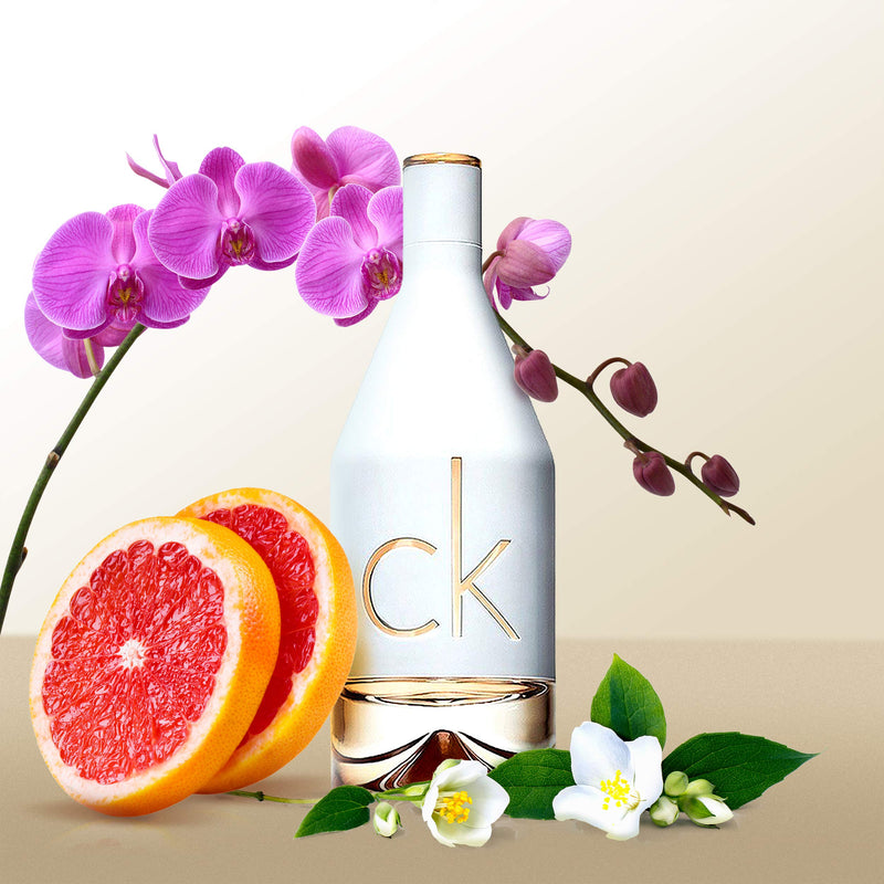 CALVIN KLEIN CK IN2U For Her - Eau de Toilette for Women - Floral Fragrance With Notes Of Redcurrant Leaves, Sugar Orchid, Red Cedar - Medium Longevity - Spray 3.3oz