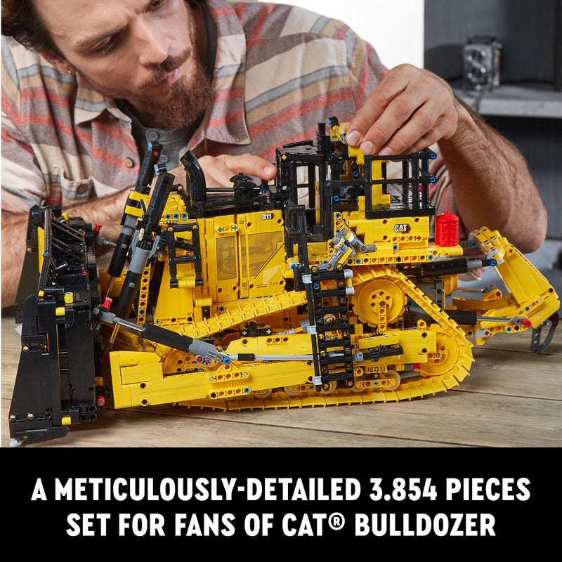 LEGO 42131 Technic App-Controlled Cat D11 Bulldozer Set, Model Building Kit for Adults, Remote Control Construction Motor Vehicle, Gifts for Men, Women, Him or her