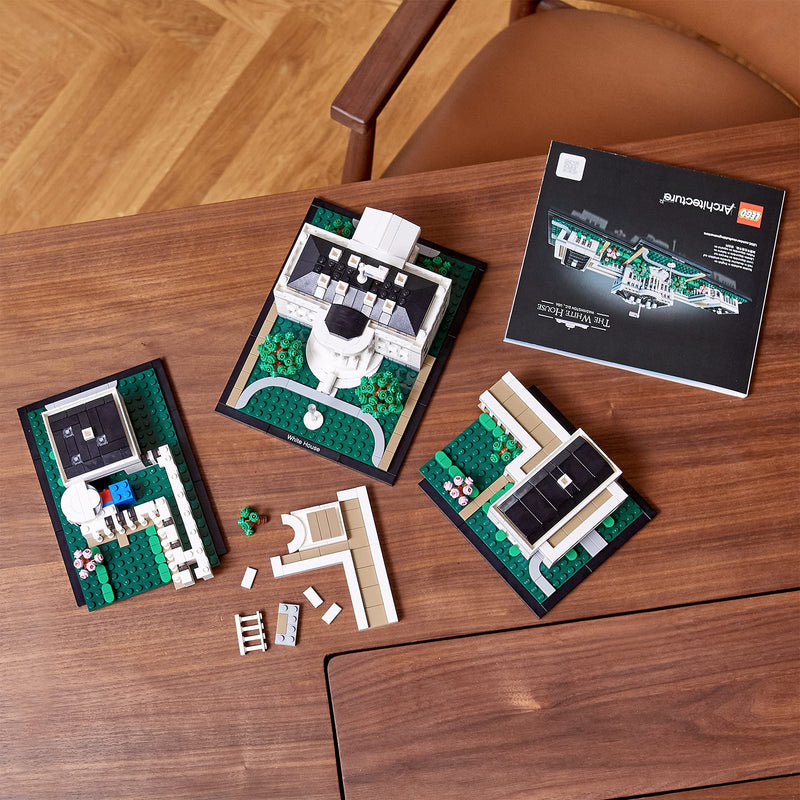LEGO 21054 Architecture The White House Display Model Building Kit, Landmark Collection Set for Adults, Collectible Home Décor Gift Idea for Men, Women, Him or Her