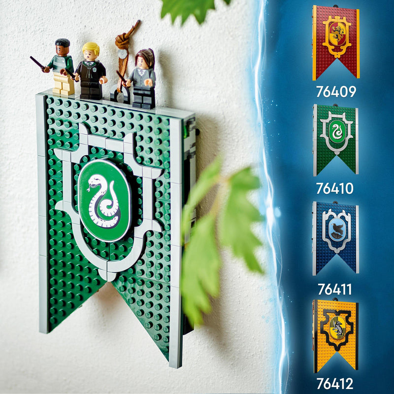 LEGO 76410 Harry Potter Slytherin House Banner Set, Hogwarts Castle Common Room Toy or Wall Display, Collectible Travel Toy with Draco Malfoy Minifigure